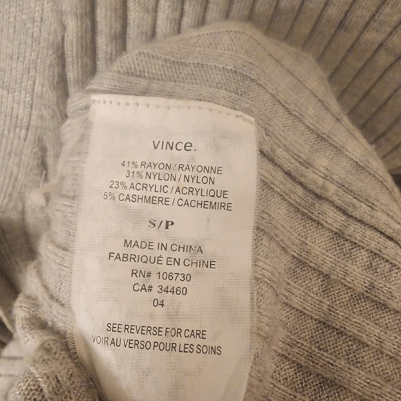 Vince Gray Longsleeve V-Neck Ribbed Knit Button Up Cardigan Sweater Womens Small - Picture 5 of 7